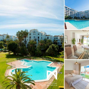 VACATION MARBELLA I Central Puerto Banus Apt, 24-7 Security, a minute from the Marina, The Sea and Luxury Shopping